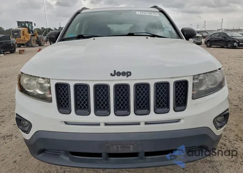 2015 Jeep Compass Sport z USA, uszkodzony, nr VIN 1C4NJCBA3FD379782